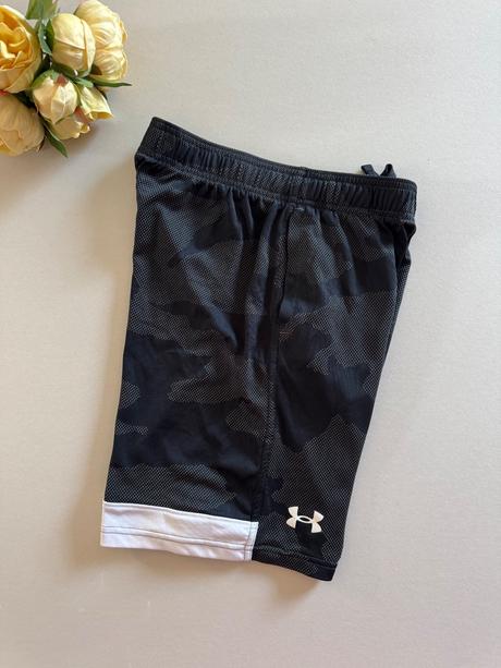Under armour chlapčenské kraťasky veľkosť m, under armour,m