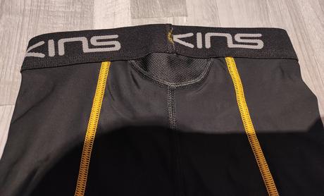 Kompresné legíny skins 134/140 xs, 134