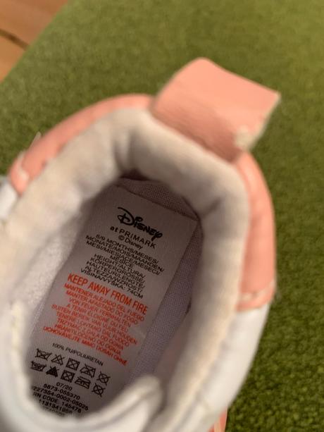 Capačky, primark,<17