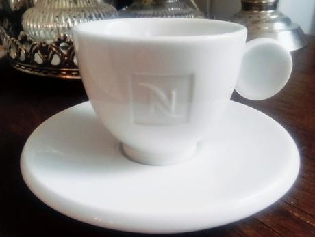 Porcel. šálka nespresso,