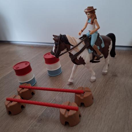 Schleich ohrada, prekazky, kemp, 