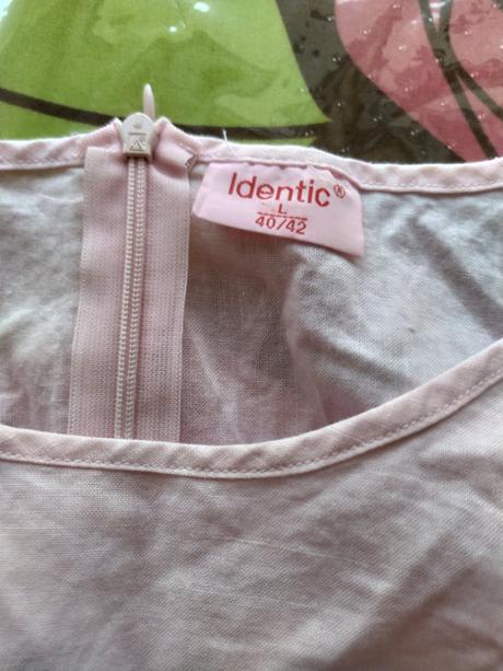 C 48 lanovy  topik pekny vysivany bol len na figur, l