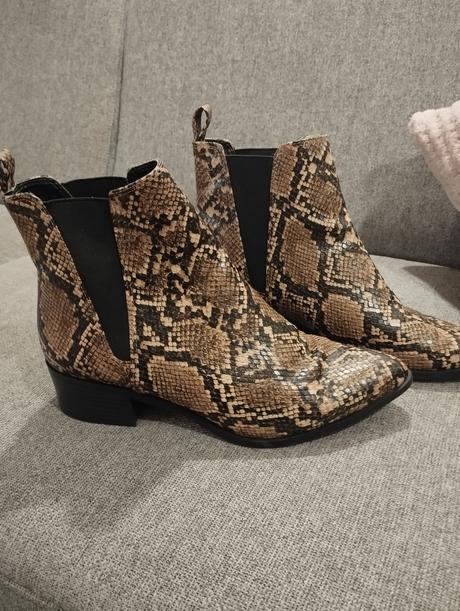 Kotníkové čižmy, 39