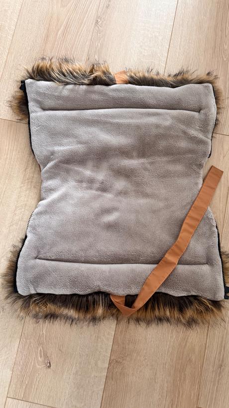 Rukávnik na kočík, 