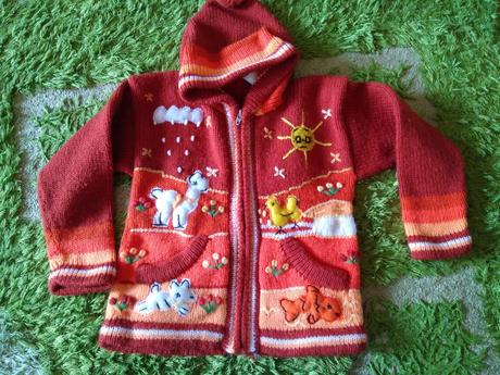 Zaujímavý svetrík 98/104, 98