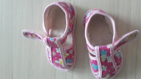 Papucky manik 20, manik