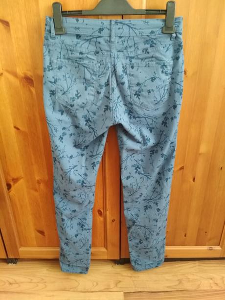 Dámske elastické nohavice, m