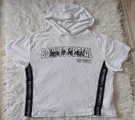 Tričko s kapucňou, 146