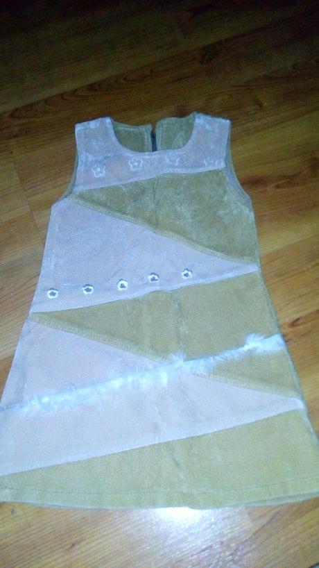 Semišové dievčenské šaty, 98