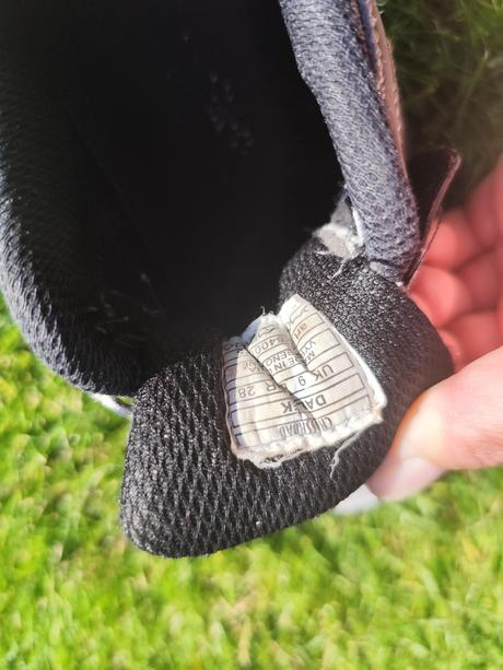 Trekové topánky, 28