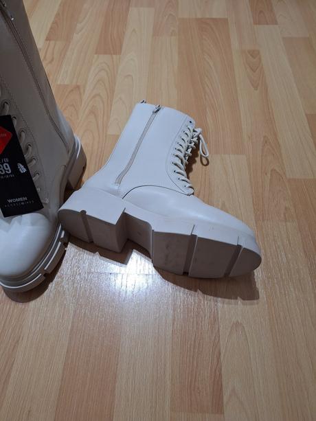 Vysoké teplé topánky, 39