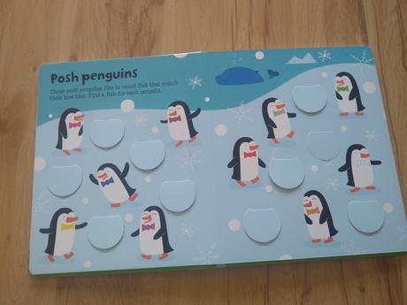 Knižky s okienkami - farby, tvary, protiklady,