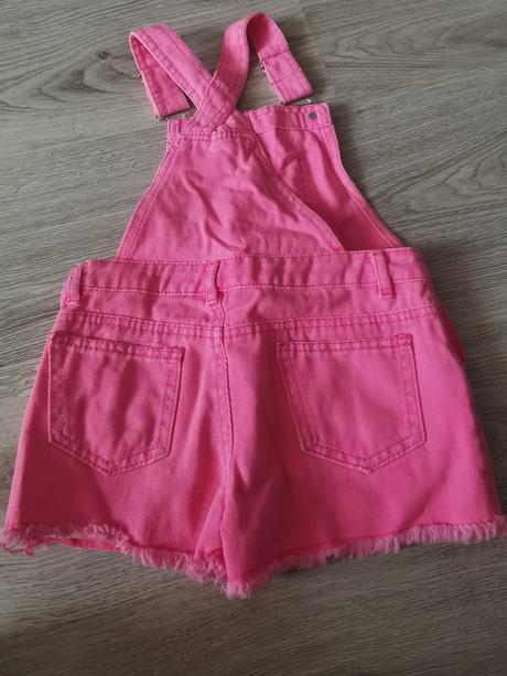 Šortky na traky 5-6rokov, primark,116