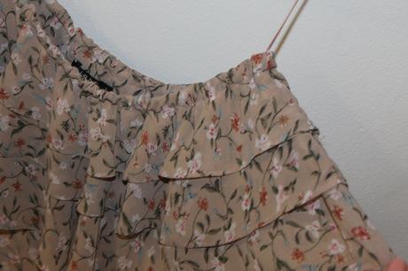 Blúzka cez rameno eight v. l, l