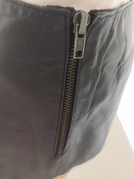 C 151 sukna kozeneho vzhladu, h&m,m