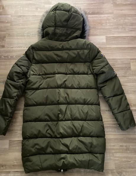 Oteplená krásna zimná bunda s prešivanim na rukáve, xl