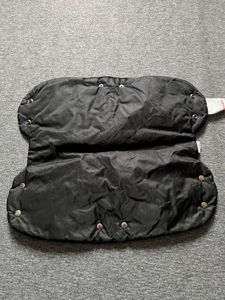 Rukavnik na kočík,