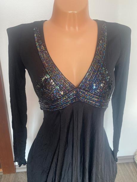 Patrizia pepe luxusné saty v 40, sedí  s a m, m