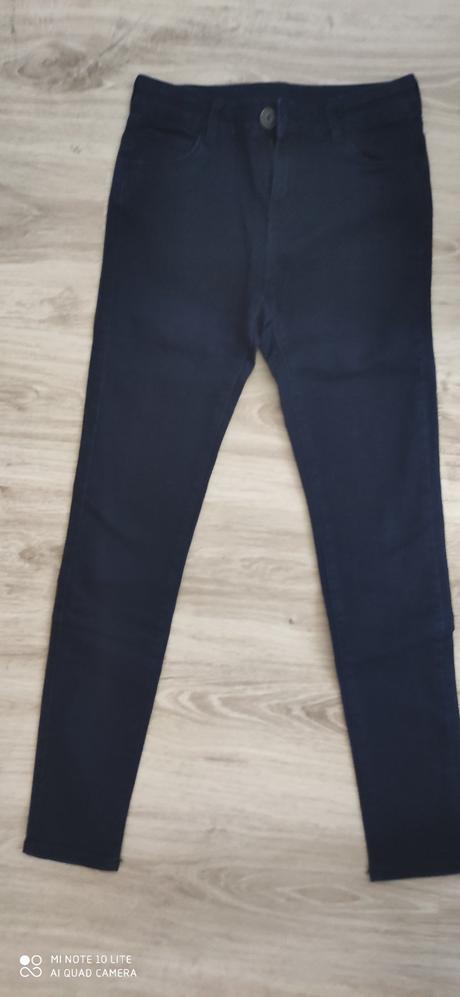 Rifle- nové, c&a,158