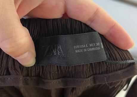 Haremové nohavice s masličkami, zara,m