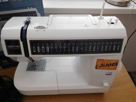Šijací stroj veritas jeans,, 