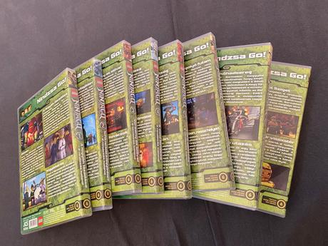 Dvd ninjago po maďarsky, 