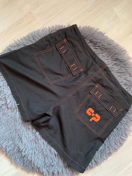 Čierne kraťasy šortky, s