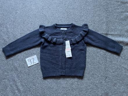 Svetrik na gombíky, f&f,92