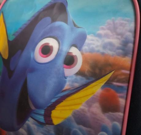 Disney pixar dorie batoh na kolieskach,