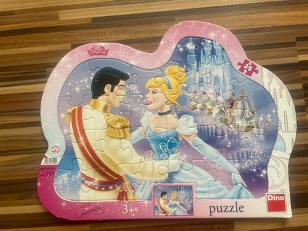 Puzzle popoluska 25dielov nepravidelny tvar,