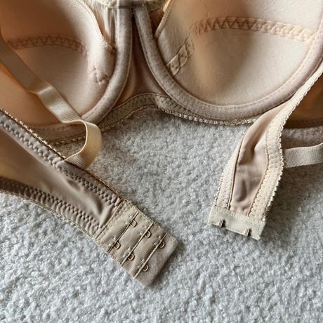 Jemne vystužená podprsenka s kosticou 5573, 85c