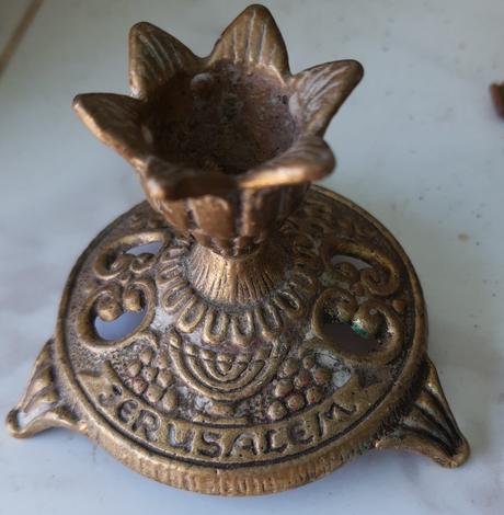 Svietnik jerusalem,
