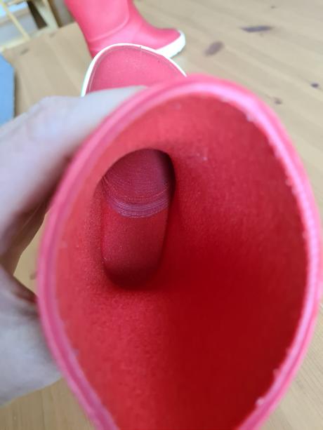 Gumáky boatilus, 21