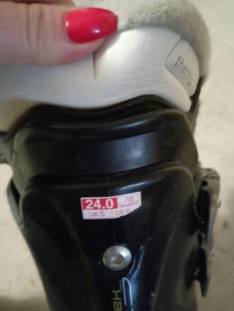 Lyziarky+lyže+palice, salomon,38