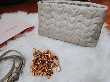 Kabelka coccinelle, coccinelle