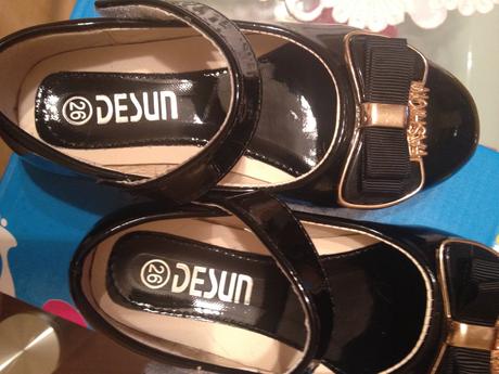 Nádherne poltopanky, 25