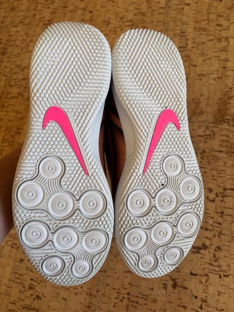 Halovky phantom, nike,33