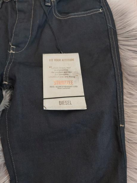 Rifle regular slim-straight, veľ. w26_l32, diesel,s