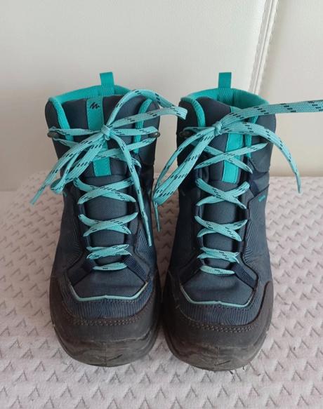 Turisticke topanky, 35
