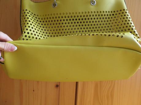 Carpisa stylova,moderna vacsia taska/kabela, carpisa