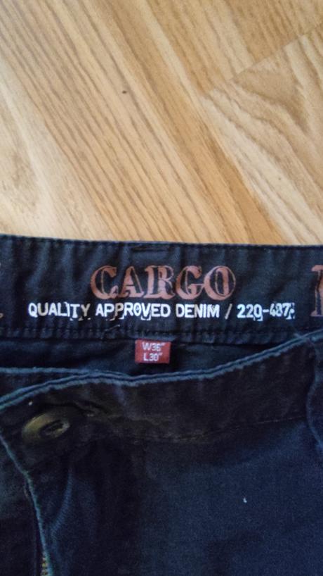 Pánske kapsačové nohavice, 34