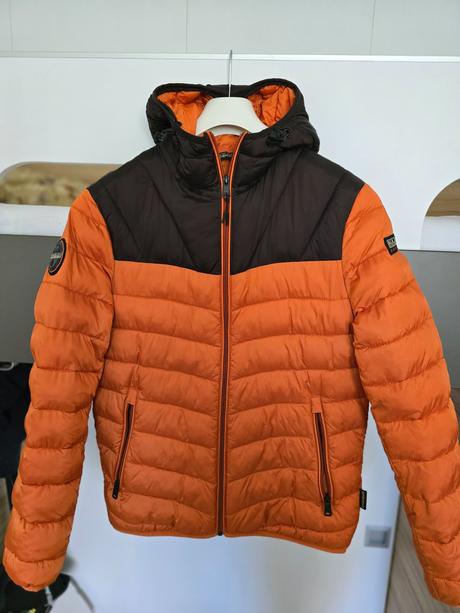 Napapijri zimná buda, napapijri,s