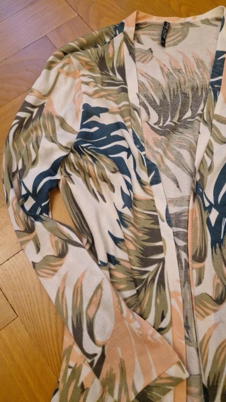 Predlzeny svetrik bez zapinania, m