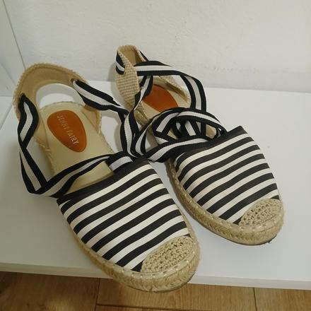 Letné sandále s viazaním, 39