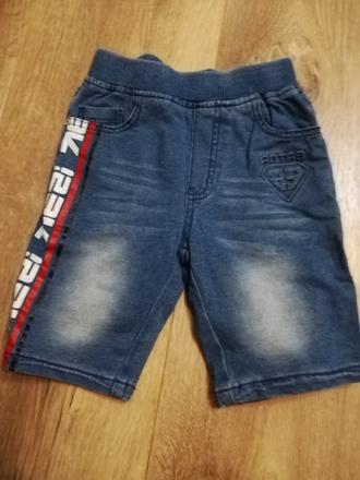 Frajerské šortky super stav, 110