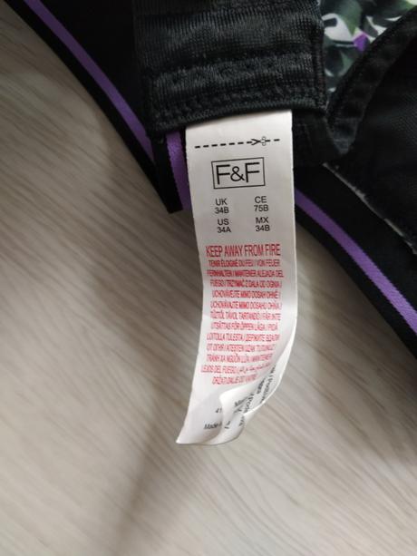 Športová podprsenka/nenosena/, f&f,75b