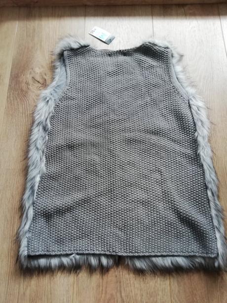 Vestička 38/40, primark,38