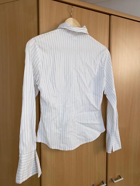 Krásna pásikavá elastická košeľa / blúzka, s