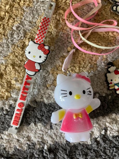 Hello kitty doplnky,