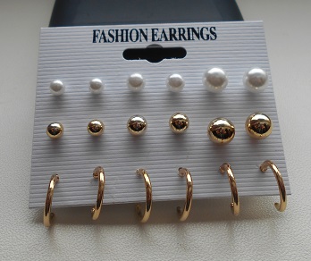 Naušnice 12 párov,